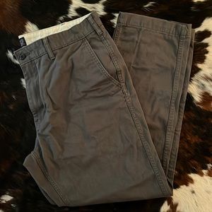 Levi Strauss & Co Straight Stretch Chino | 36x30 | Graphite - Gray